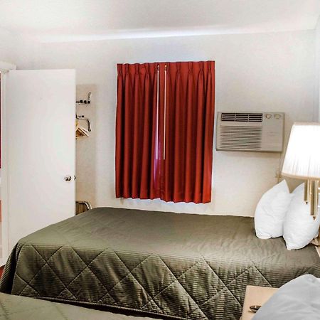 Dillsburg Rodeway Inn מראה חיצוני תמונה