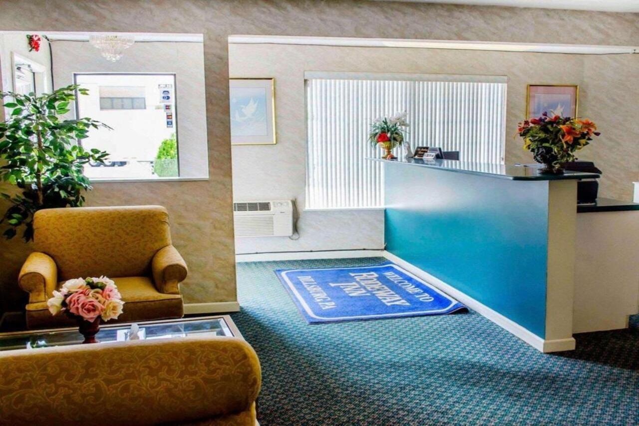 Dillsburg Rodeway Inn מראה חיצוני תמונה